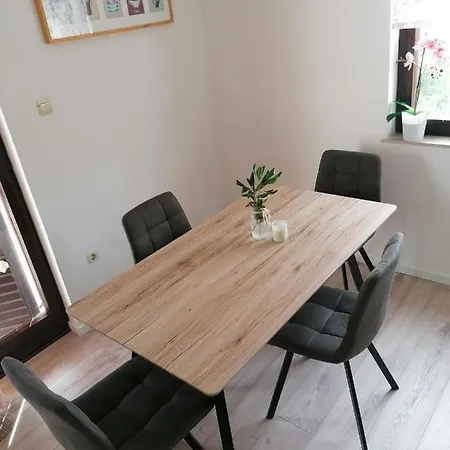 Apartment Mare Vrsi