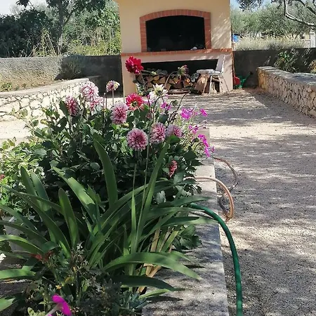 Mare Apartment Vrsi